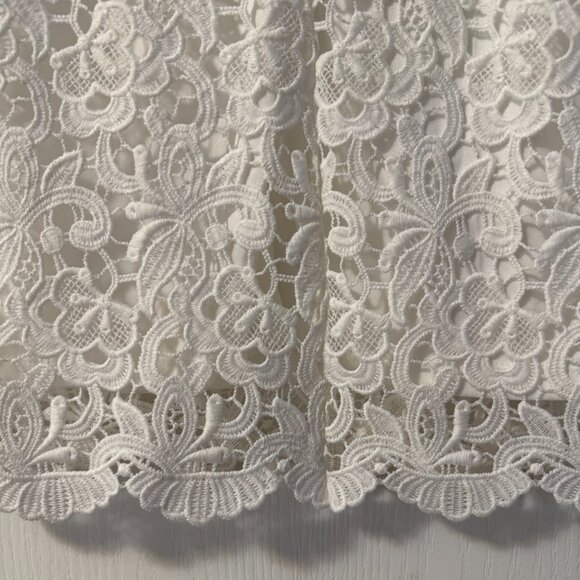 ⭐️$5, spend over $20 - Forever 21 white floral lace pencil skirt - Picture 10 of 15